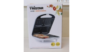 SALE OUT. Tristar SA-3065 Sandwich Maker, 4 plates, Non-stick coating, Anti slip feet, White,DAMAGED PACKAGING, SCRATCHED ON BACK | Tristar | Sandwich maker XL | SA-3065 | 1300 W | Number of plates 1 | Number of pastry 4 | White | DAMAGED PACKAGING, SCRAT