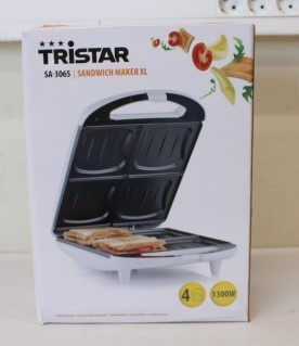 SALE OUT. Tristar SA-3065 Sandwich Maker, 4 plates, Non-stick coating, Anti slip feet, White,DAMAGED PACKAGING, SCRATCHED ON BACK | Tristar | Sandwich maker XL | SA-3065 | 1300 W | Number of plates 1 | Number of pastry 4 | White | DAMAGED PACKAGING, SCRAT