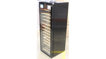 SALE OUT. Candy CWC 200 EELW/N Wine cooler, Free standing, Bottles capacity 81, Black DAMAGED PACKAGING, DENTS ON SIDE AND BOTTOM, BENT LEG, SCRATCHED | Wine Cooler | CWC 200 EELW/N | Energy efficiency class G | Free standing | Bottles capacity 81 | Black