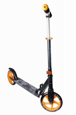 Akcija! Muuwmi Aluminium Scooter skrejritenis 200 mm, melns/oranžs