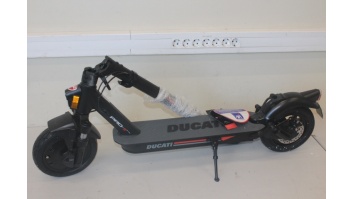 SALE OUT.  | Ducati branded | Electric Scooter PRO-II EVO | 350 W | 6-25 km/h | 10 " | Black | 6 month(s)