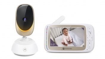 Motorola | Wi-Fi Video Baby Monitor with Mood Light | VM85 CONNECT 5.0" | 5" TFT color display with 480 x 272 resolution; Lullabies; Two-way talk; Room temperature monitoring; Infrared night vision; LED sound level indicator; Wi-Fi connectivity for on-the