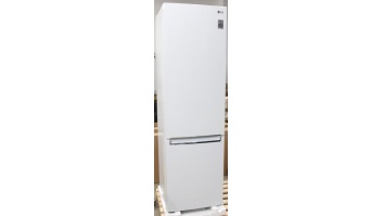 SALE OUT. LG GBB72SWVGN Refrigerator, Free-standing, Bottom freezer, D, Height 2,03 m, Net fridge 233 L, Net freezer 107 L | LG | DAMAGED PACKAGING, DENTS ON BOTH DOORS