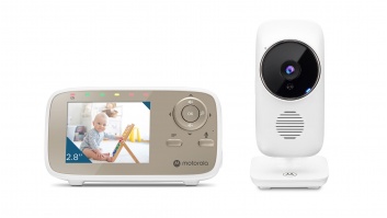 Motorola | Video Baby Monitor | VM483 2.8" | 2.8" LCD colour display with 480 x 272px resolution; 2.4 GHz FHSS Wireless technology for in-home viewing;  2.8" LCD colour display with 480 x 272px resolution 2.4 GHz FHSS Wireless technology for in-home viewi