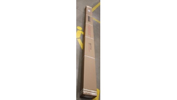 Elite Screens | Tripod Series | T120NWV1 | Diagonal 120" Diagonal Viewing Size (96.0"W x 72.0"H) " | 4:3 Aspect Ratio | Viewable screen width (W) 244 cm | White | DAMAGED PACKAGING, SCRATCHES ON SIDE