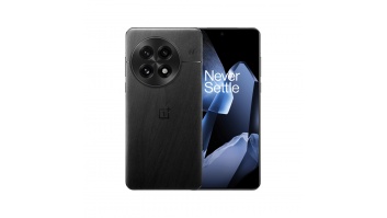 OnePlus 13 | Black Eclipse | 6.82 " | LTPO AMOLED | 1440 x 3168 pixels | Snapdragon 8 Elite (3 nm) | Internal RAM 12 GB | 256 GB | Dual SIM | 4G | 5G | Main camera resolution 50+50+50 MP | Secondary camera resolution 32 MP | Android | 15